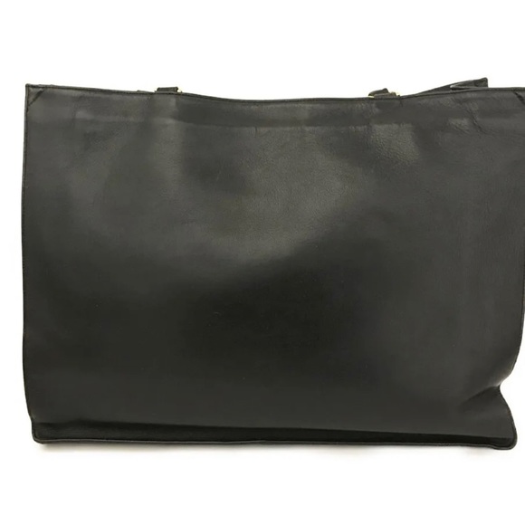 Vintage Chanel CC Chain Tote - Picture 2 of 7